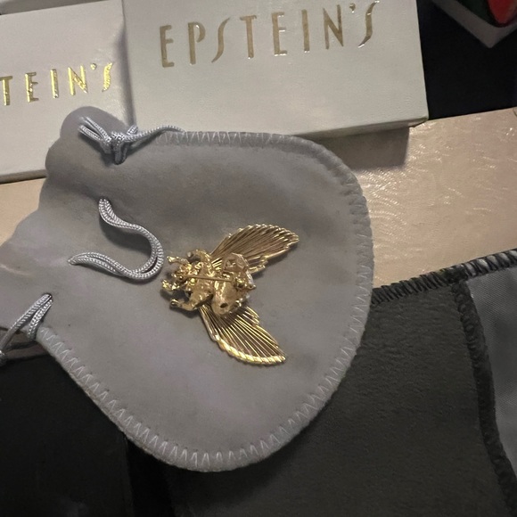 Monet Vintage Bumble bee brooch - Picture 11 of 12